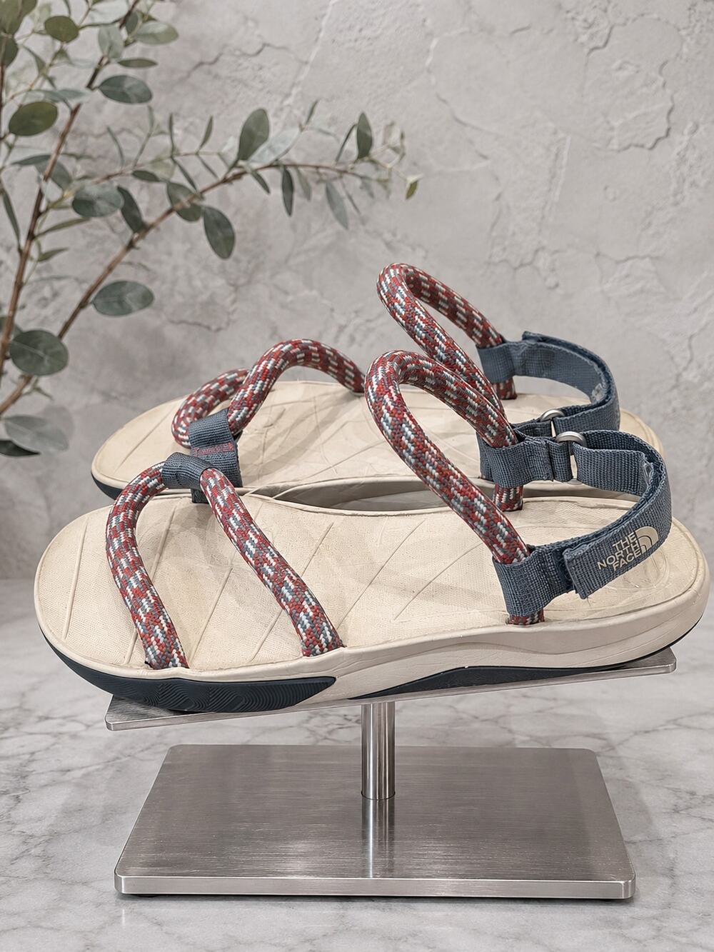 The North Face Skeena Outdoor Sandals Women’s 7 EU 38 Rope Strappy